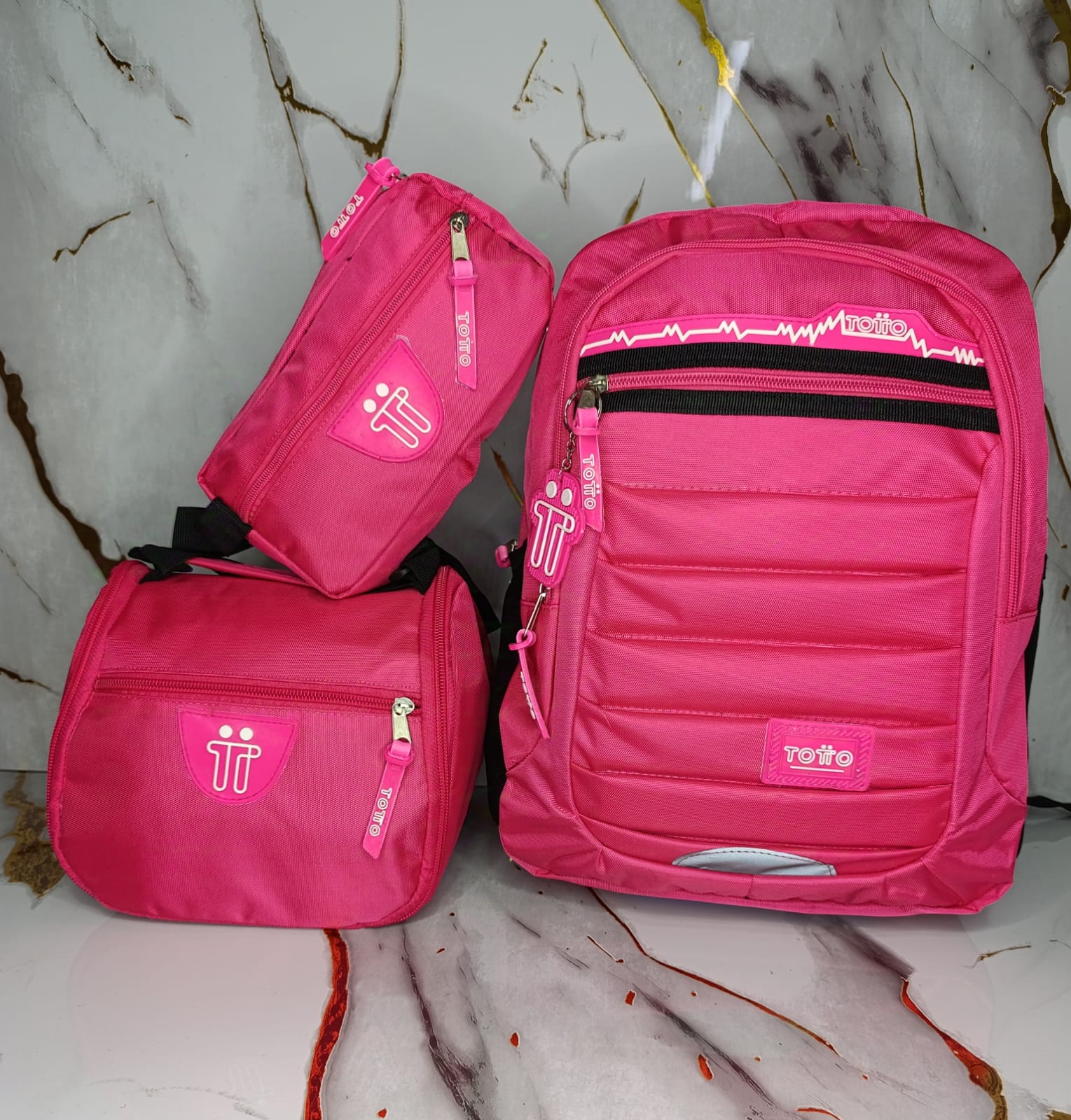 COMBO 🔥 Totto Trio Estudiantil 3x1 - Bolso + Lonchera + Cartuchera